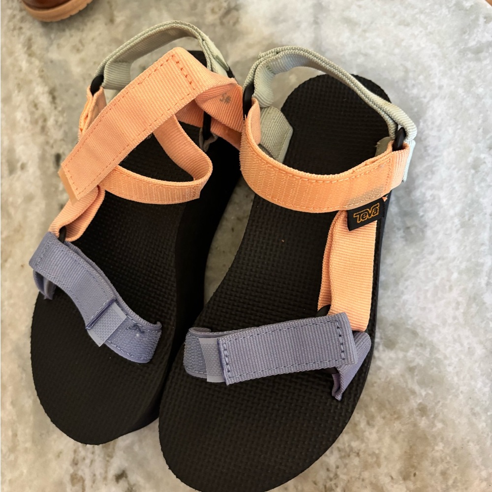 Teva Pastel Strap Sandals with Black Soles - Picture 3 of 3